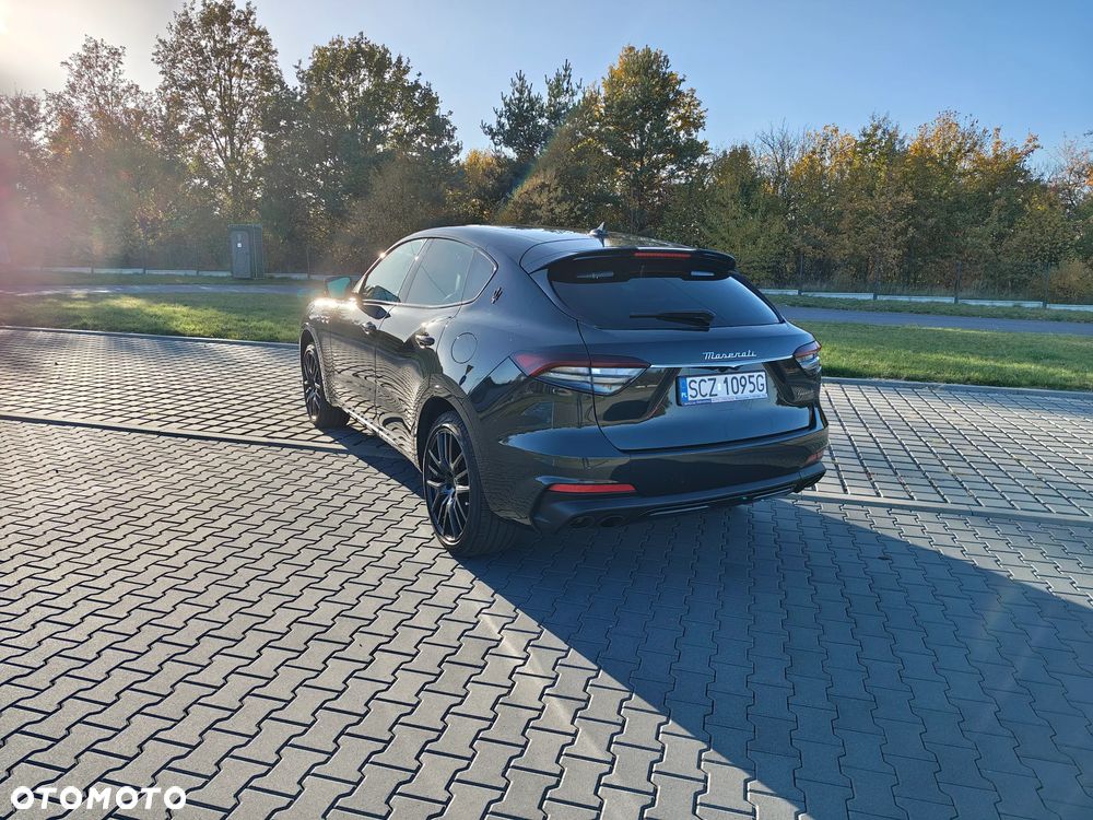 Maserati Levante Modena - 10