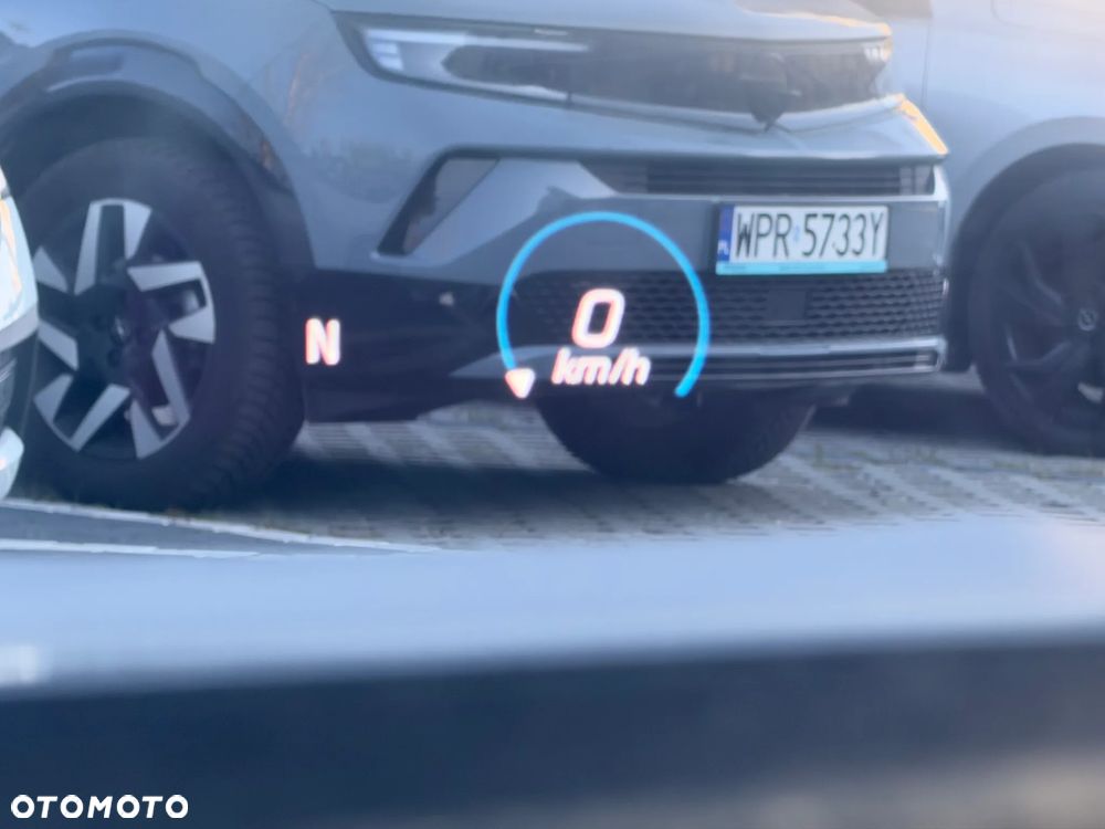 Mercedes-Benz CLA - 15