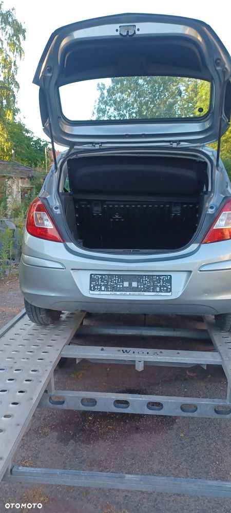 Opel Corsa 1.2 16V - 5
