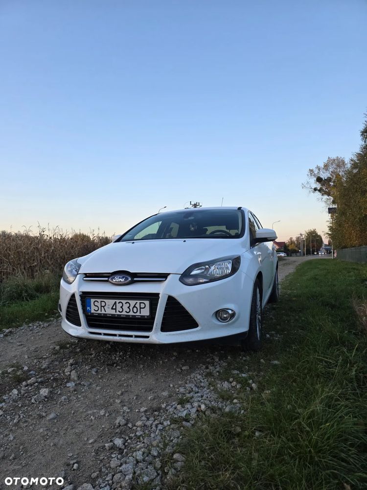 Ford Focus Turnier 1.6 TDCi DPF Start-Stopp-System Titanium - 1