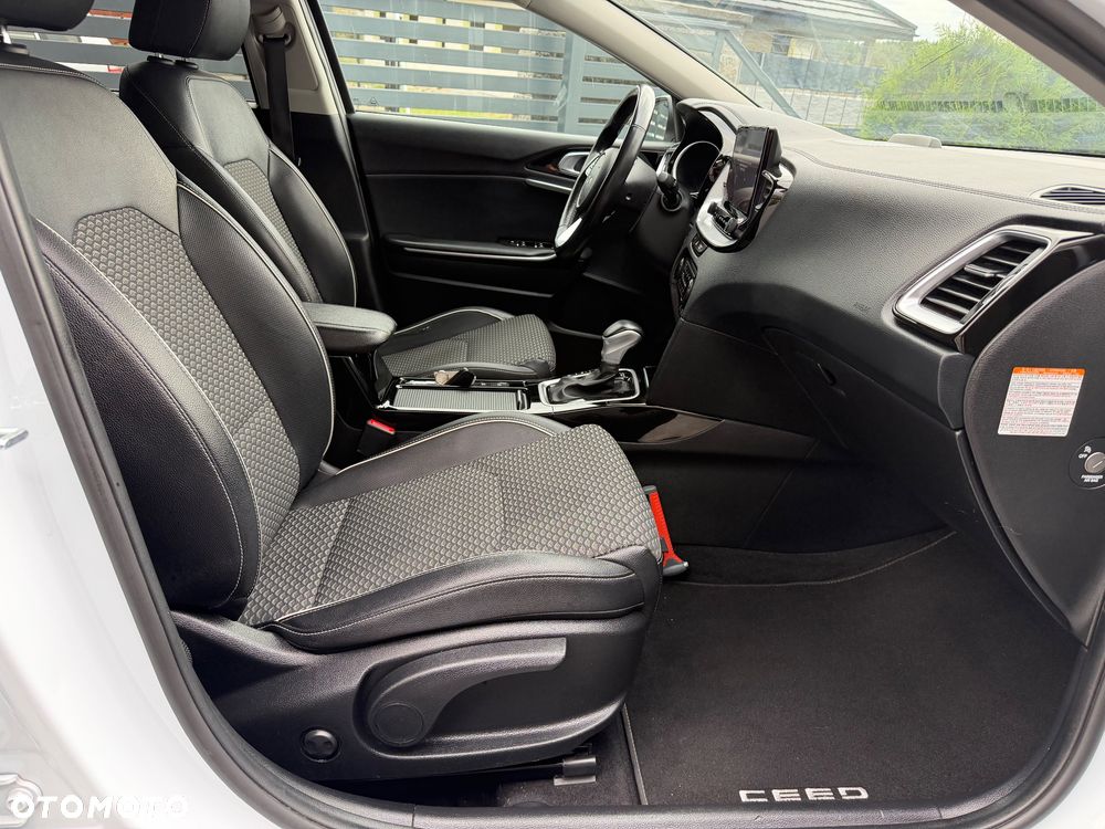 Kia Ceed - 18