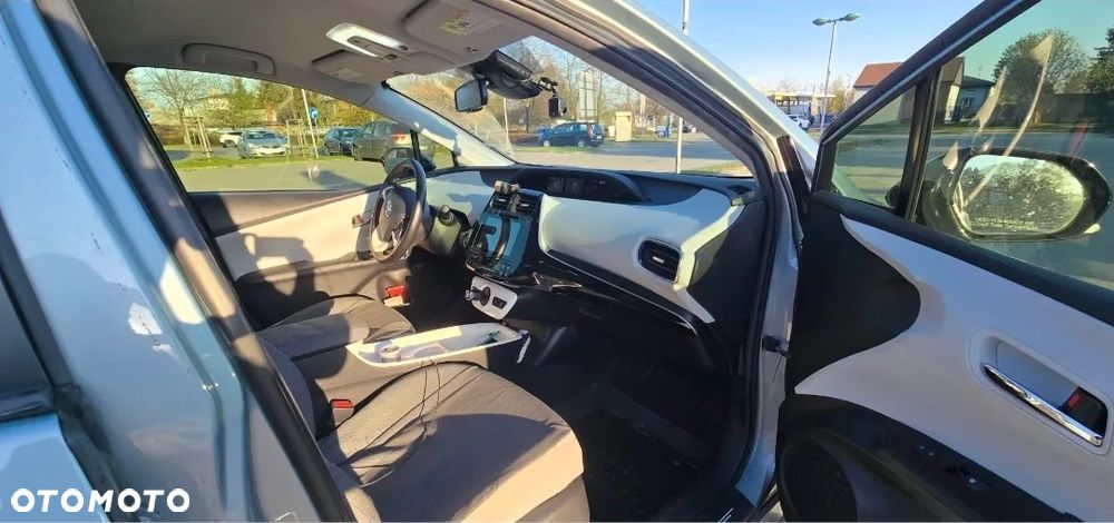 Toyota Prius Hybrid Comfort - 5