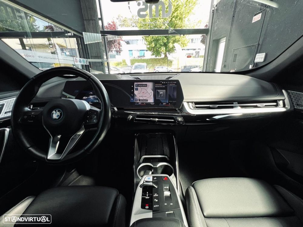 BMW iX1 xDrive30 - 21