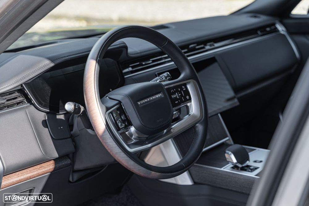 Land Rover Range Rover 4.4 P530 LWB 7L Autobiography - 16