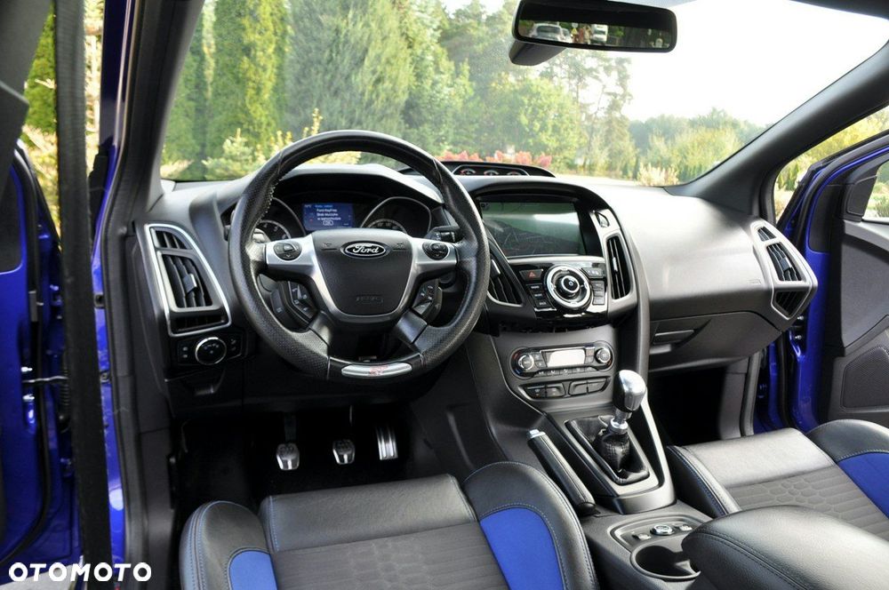 Ford Focus - 29