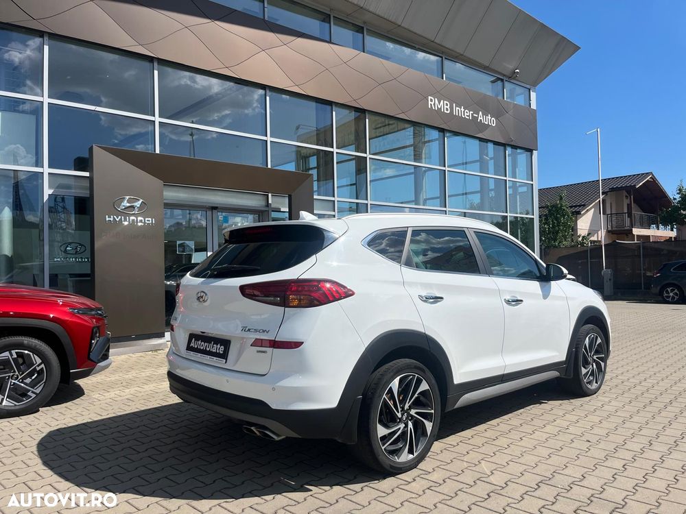 Hyundai Tucson 2.0 CRDI 4WD 6MT Premium - 7