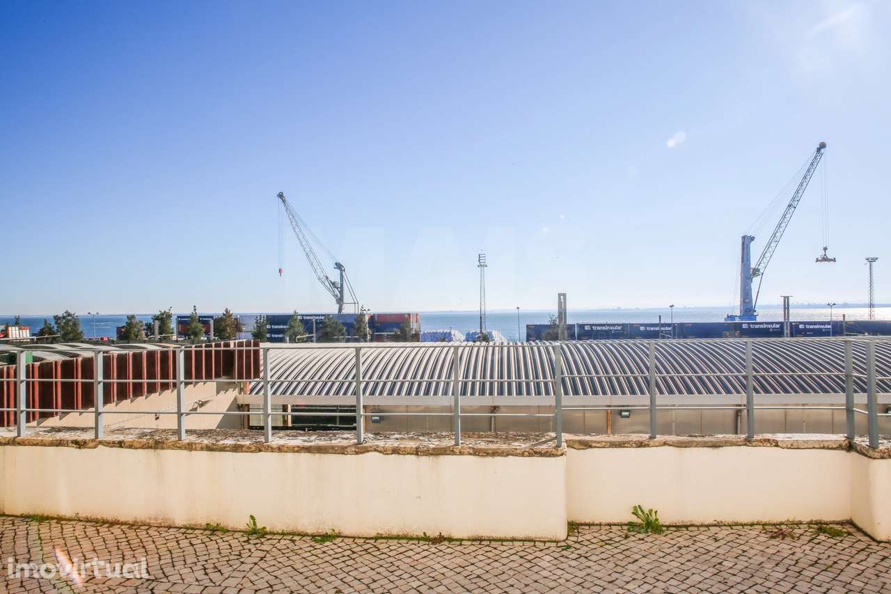Apartamento com terraço e vista de rio - Grande imagem: 4/22