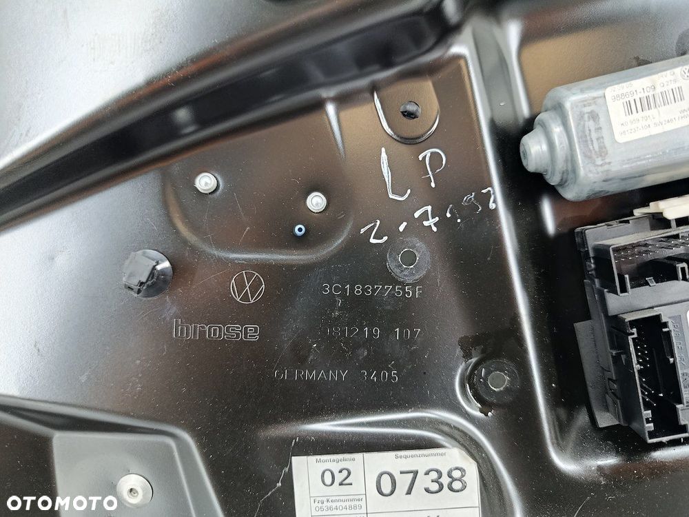 PODNOŚNIK SZYBY LEWY PRZÓD VW PASSAT B6 3C1837755F 1K0959793H 981219107 - 2