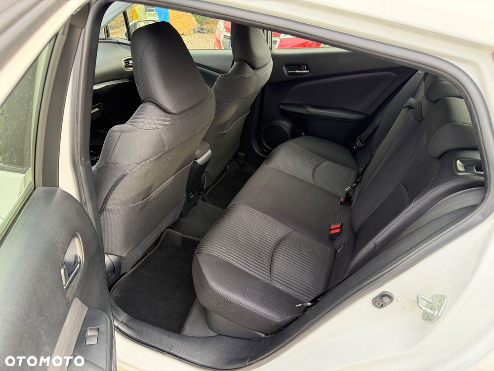 Toyota Prius Hybrid Comfort - 11