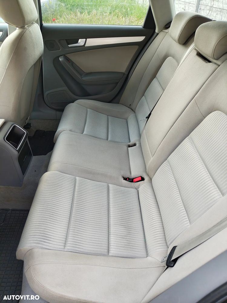 Audi A4 2.0 TDI DPF quattro S line Sportpaket (plus) - 19