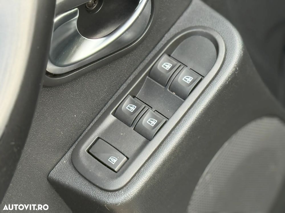 Dacia Duster SCe 115 2WD Access - 13