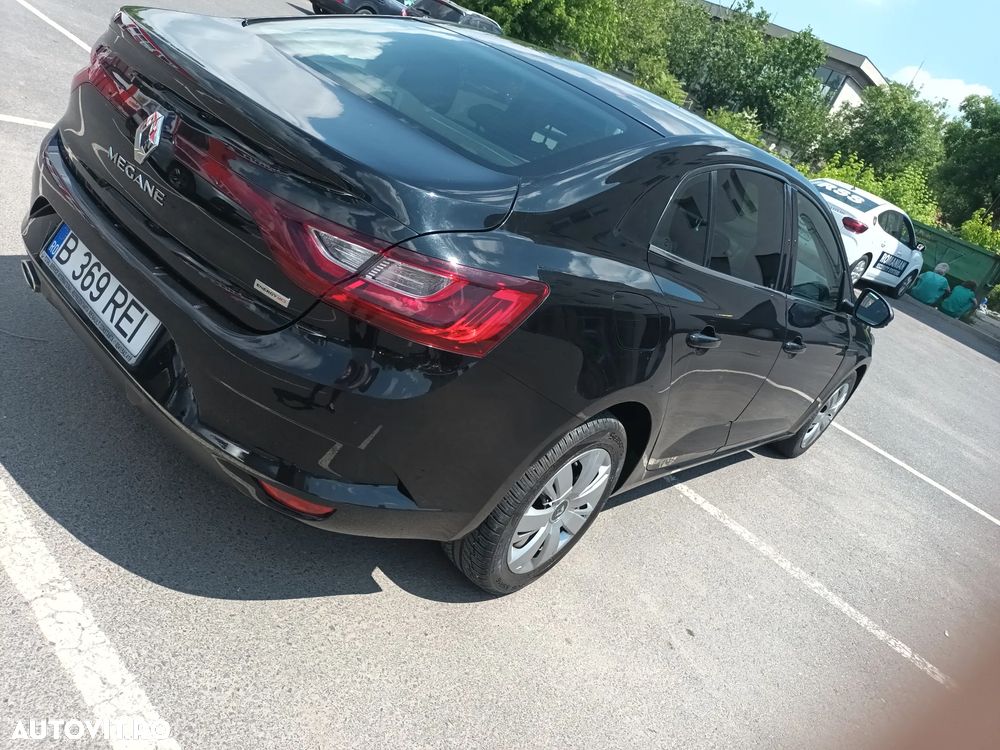 Renault Megane - 11