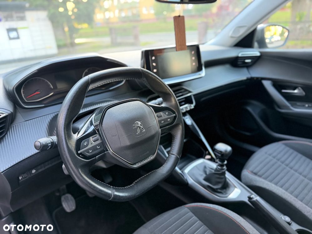 Peugeot 2008 PureTech 100 Active - 28