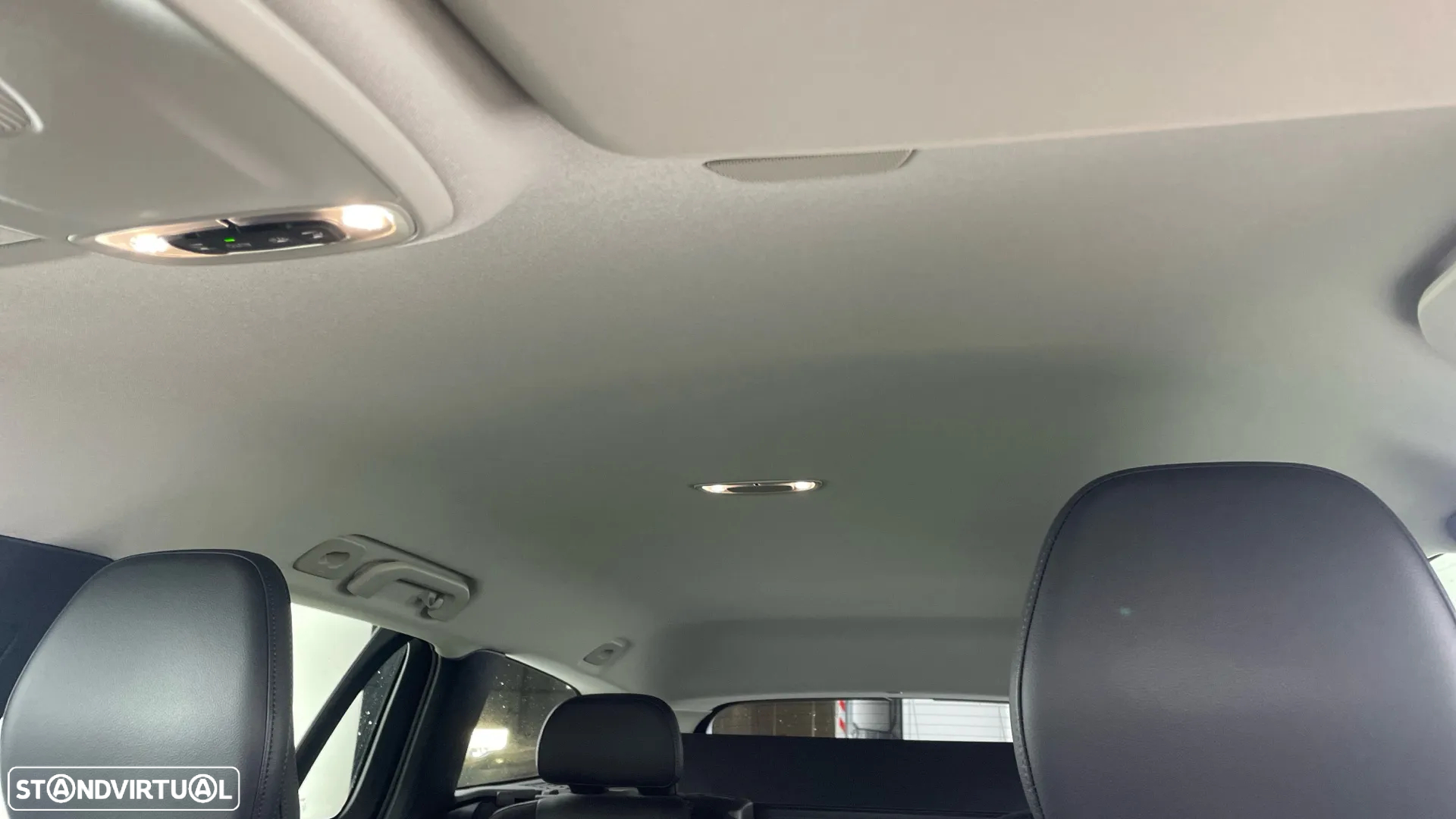 Volvo V60 2.0 D3 Momentum Plus Geartronic - 12