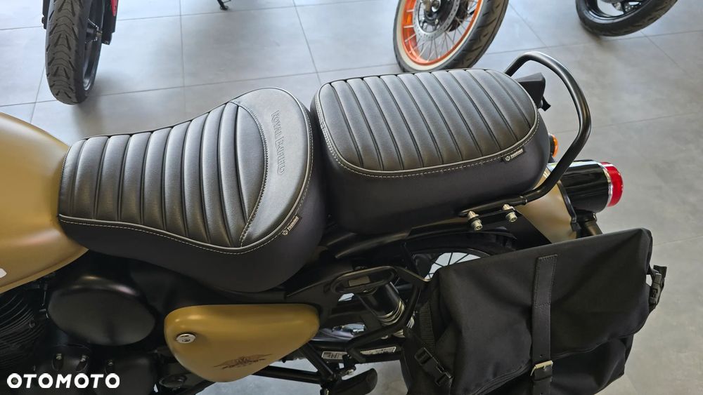 Royal Enfield Classic - 11