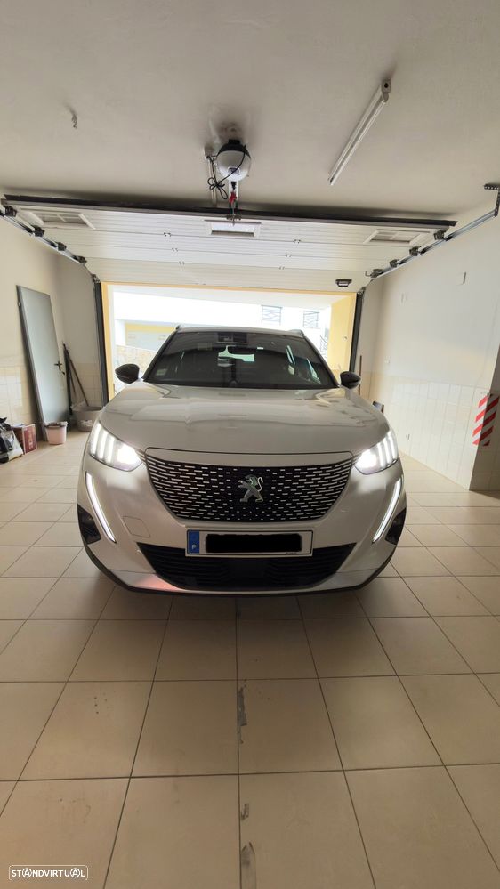 Peugeot e-2008 156 GT Exclusive - 10