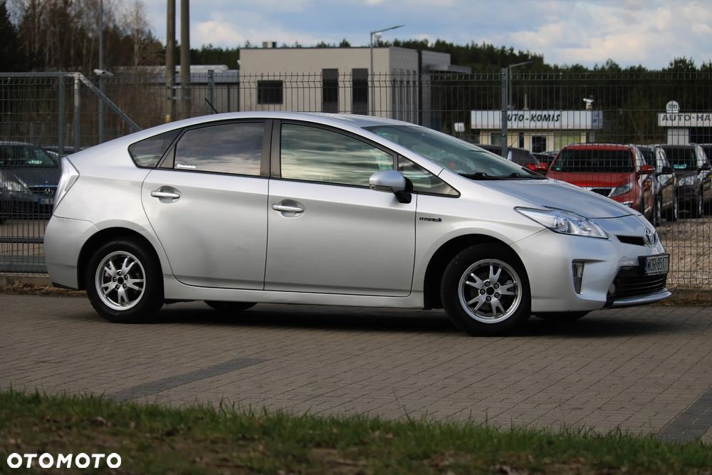 Toyota Prius - 8
