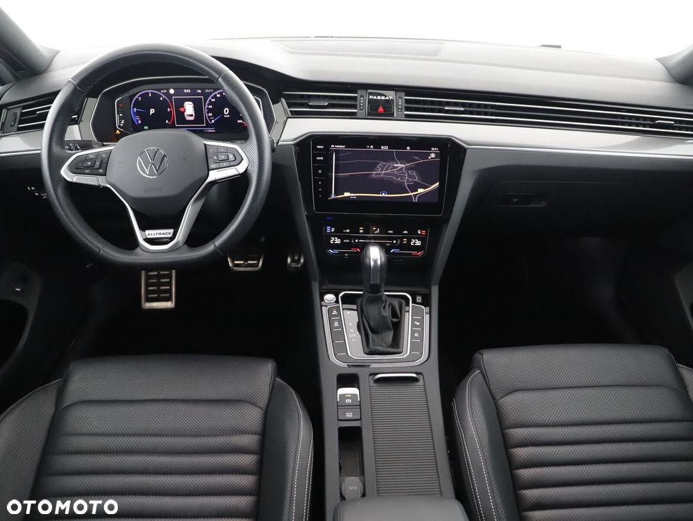 Volkswagen Passat - 24
