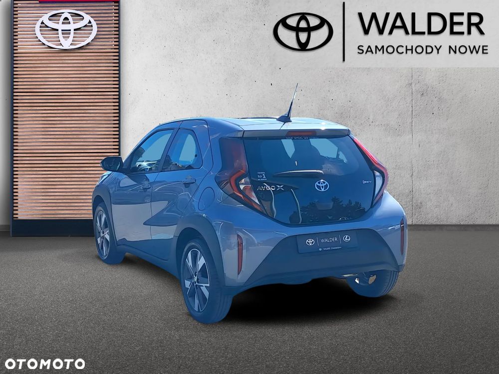 Toyota Aygo X Hybrid 1.5 Comfort e-CVT - 3