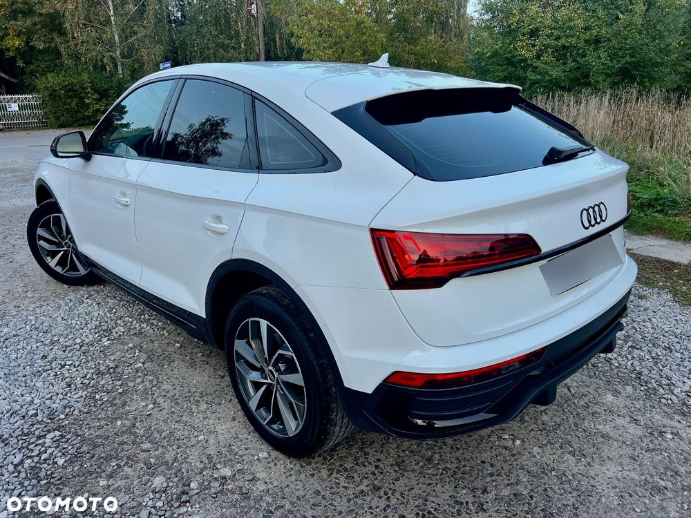 Audi Q5 Sportback - 12