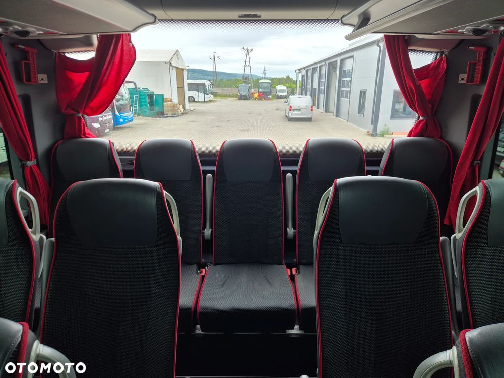 Mercedes-Benz TOURISMO RHD17 / SPROWADZONY / I REJSTRACJA 2018 / 65 MIEJSC - 33
