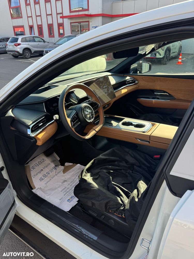 Mazda 6e 68 kW BEV Takumi Plus - 12