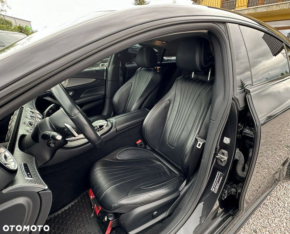 Mercedes-Benz CLS - 14