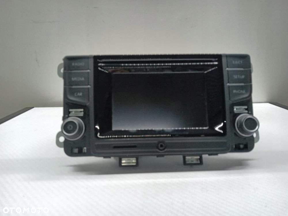 RADIO SAMOCHODOWE VW GOLF V POLO 6C0035869B - 1