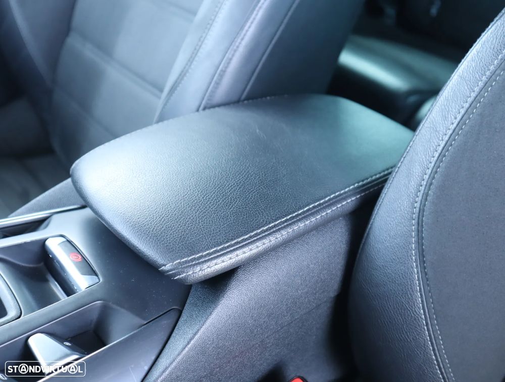 Citroën DS5 1.6 BlueHDi So Chic - 31