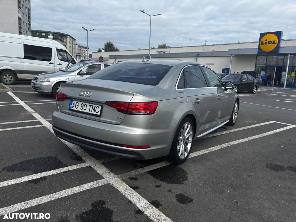 Audi A4 2.0 TDI S tronic - 4
