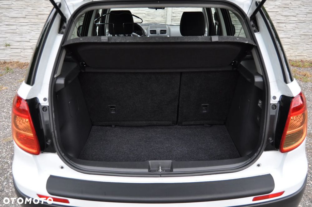 Fiat Sedici 1.6 16V 4x2 Emotion - 18