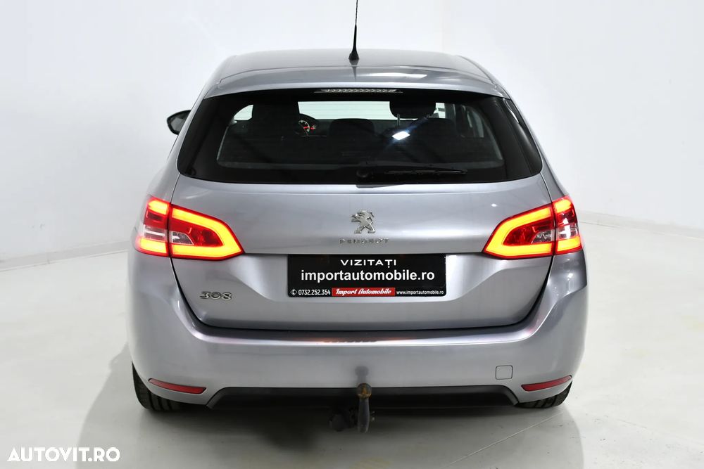 Peugeot 308 - 10