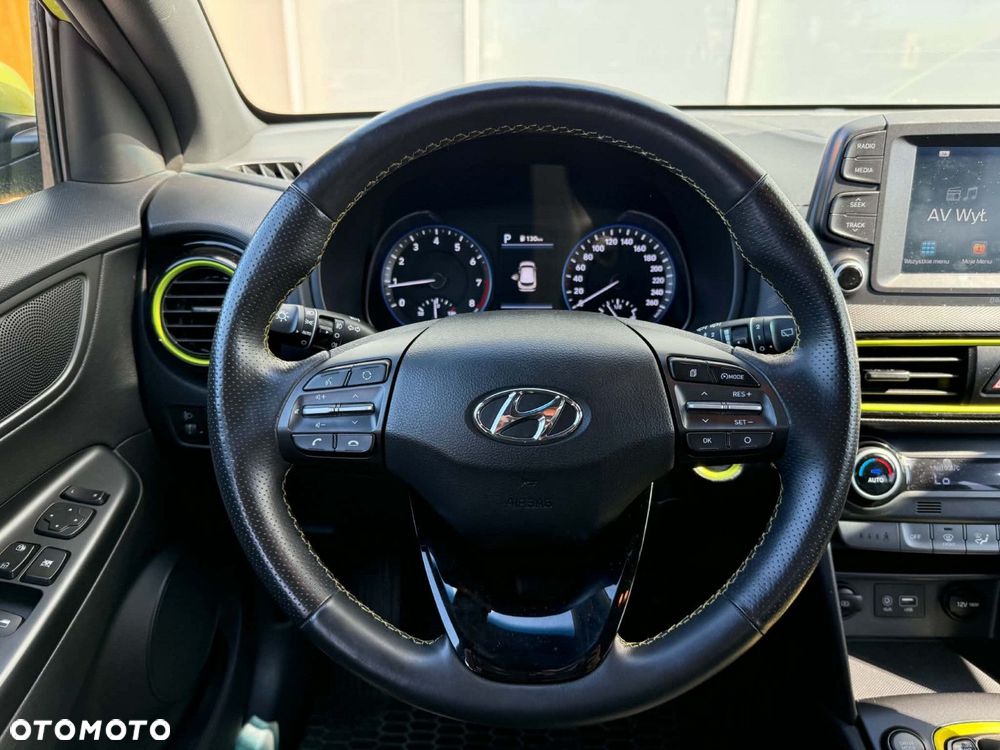 Hyundai Kona - 15