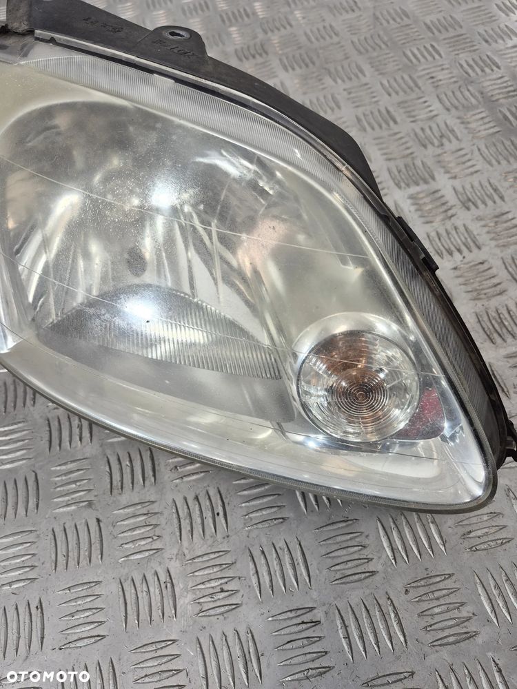 Volkswagen Fox Lampa Lewy Prawy Przód - 7
