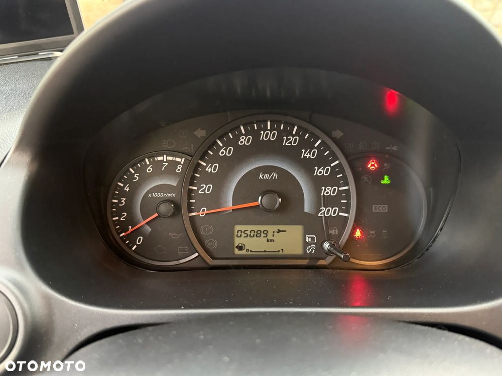 Mitsubishi Space Star 1.0 Inform - 26