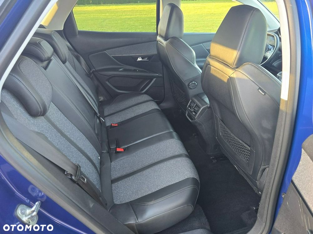 Peugeot 3008 - 26