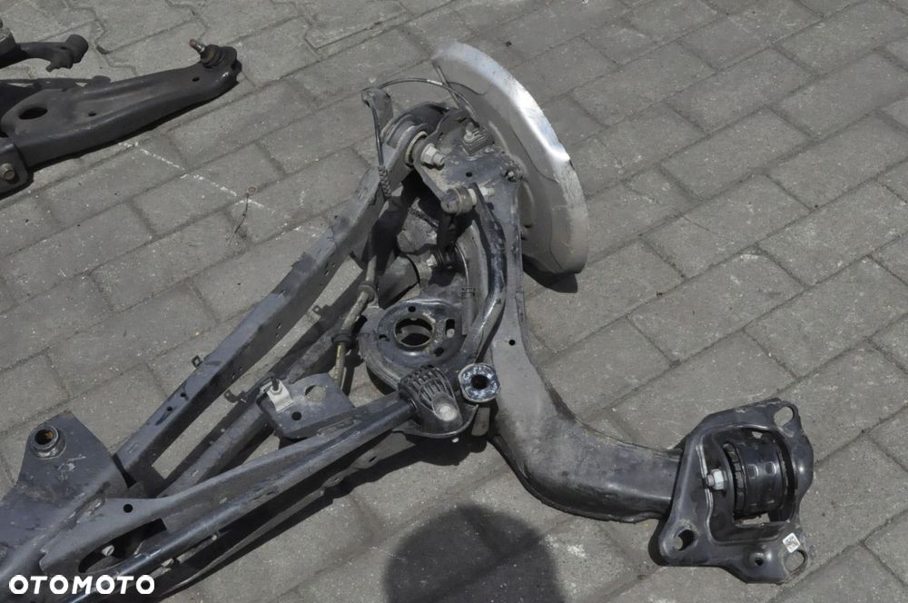 BMW F39 F44 F46 F48 1.5 136KM 2.0 16V 192KM ZAWIESZENIE BELKA TYŁ 6851560 - 4