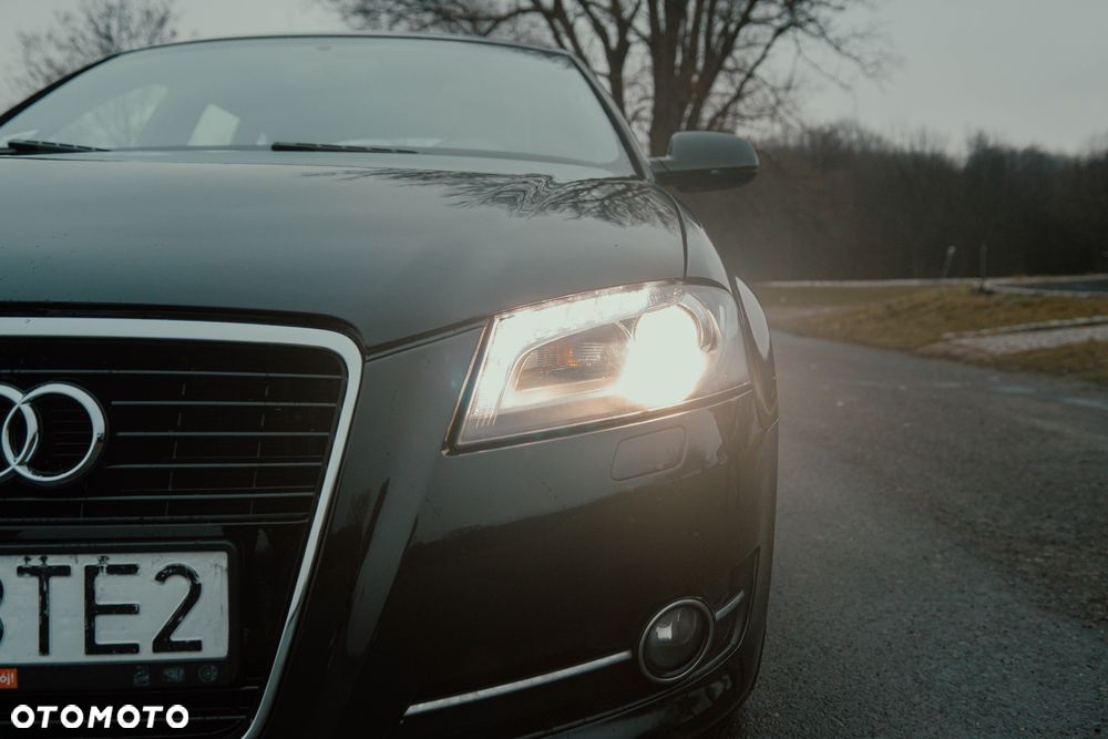 Audi A3 Sportback 1.4 TFSI S line Sportpaket (plus) - 19