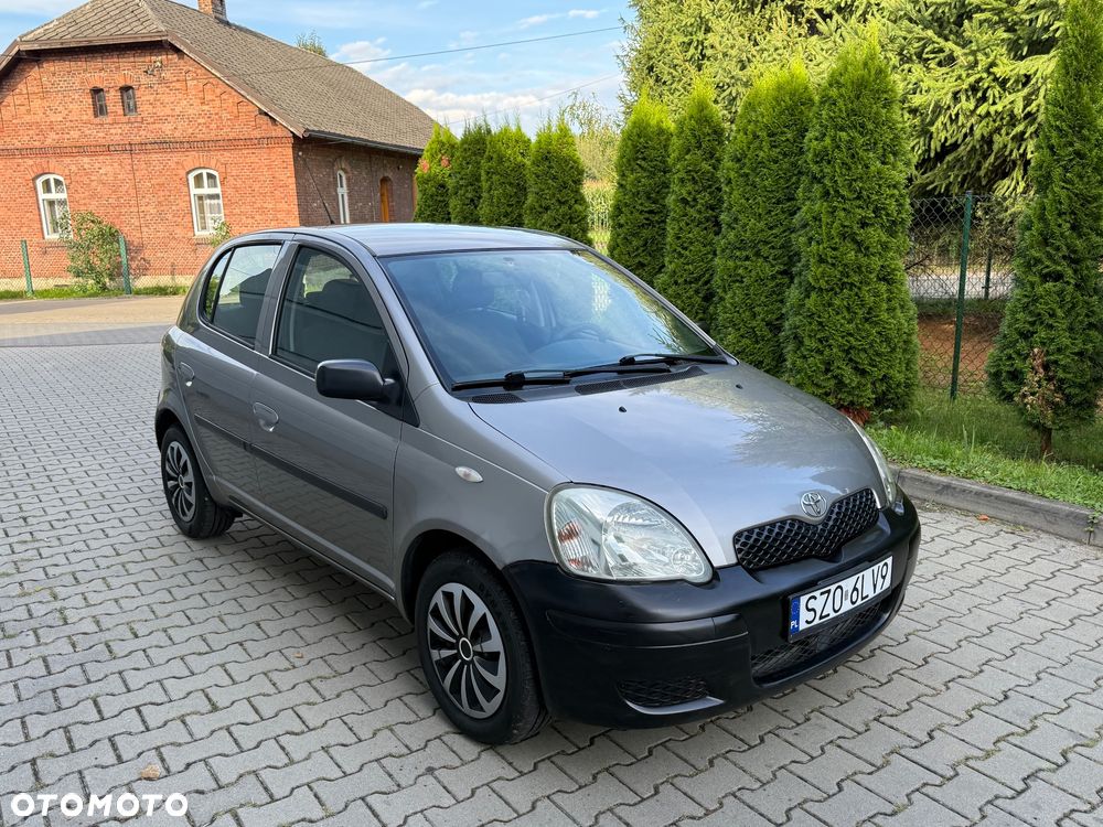 Toyota Yaris 1.0 Blue - 1