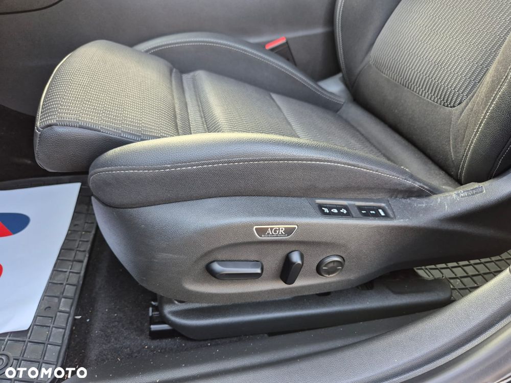 Opel Insignia 1.5 T Innovation S&S - 24