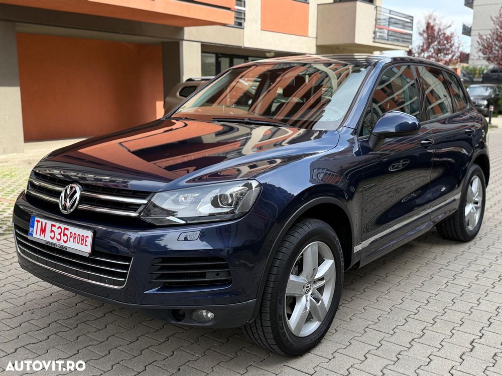 Volkswagen Touareg - 1