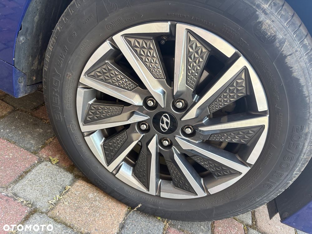 Hyundai IONIQ 1.6 GDI Premium - 19