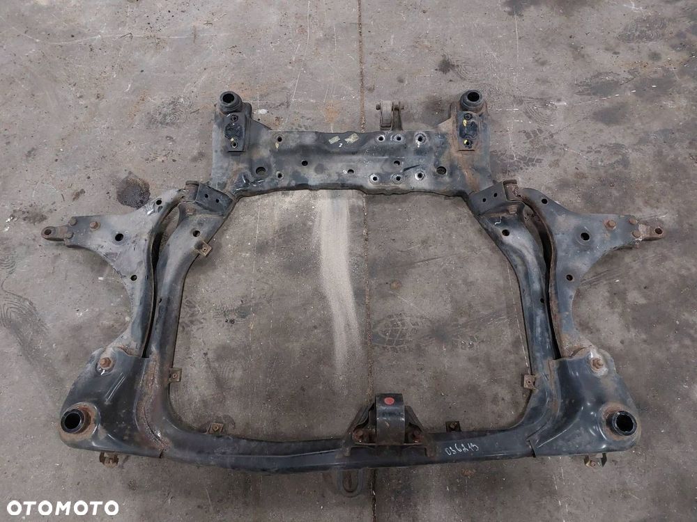 SANKI WÓZEK KOŁYSKA SILNIKA HYUNDAI I30 I KIA CEED 07-10r 1.4 16V - 1