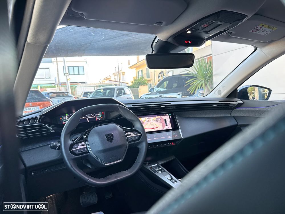 Peugeot 408 1.2 PureTech Allure Pack EAT8 - 38