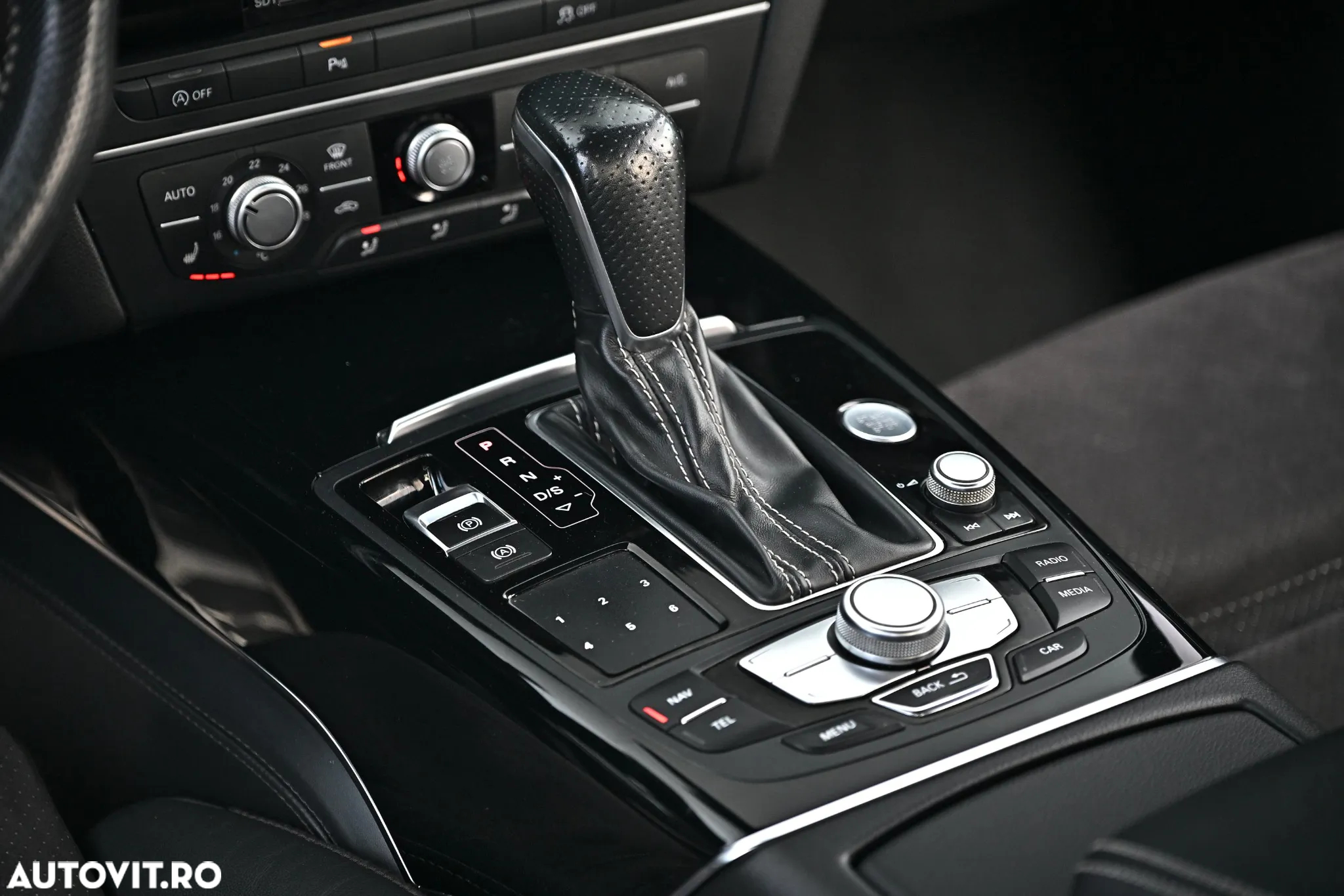 Audi A6 3.0 TDI quattro S tronic - 34