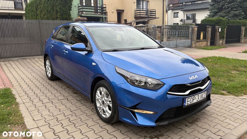 Kia Ceed - 8