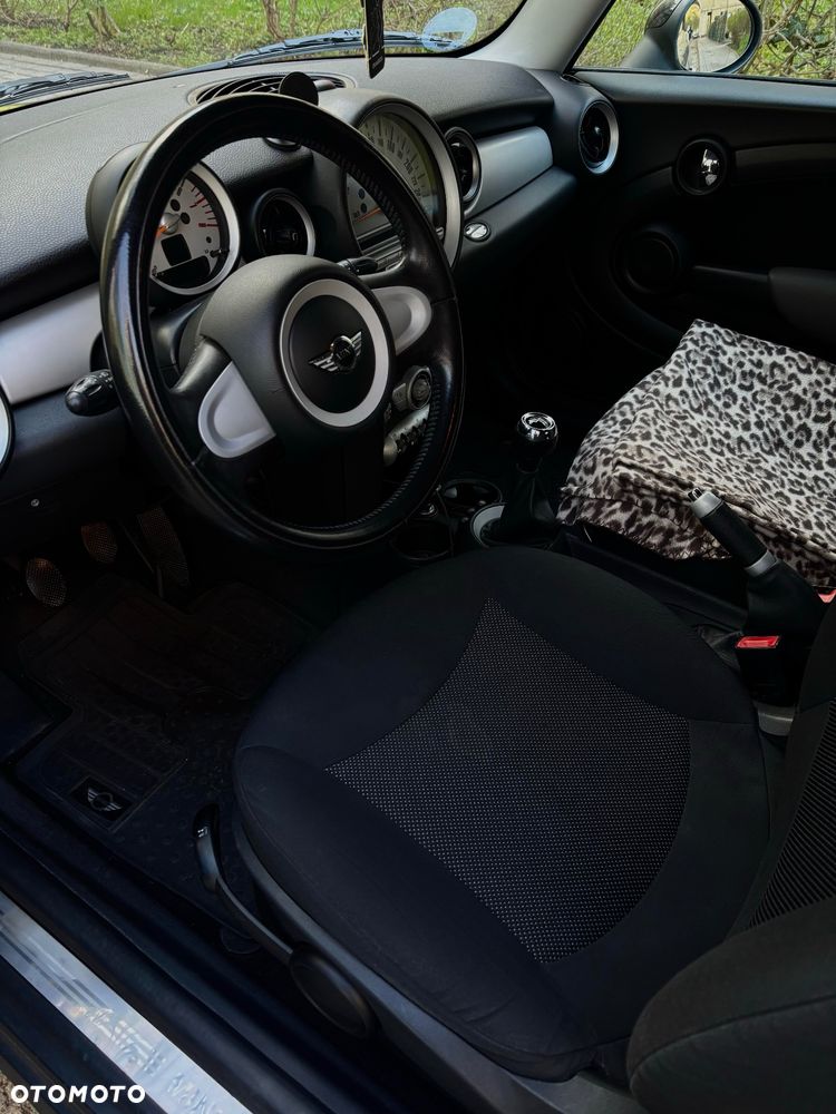 MINI Cooper - 5
