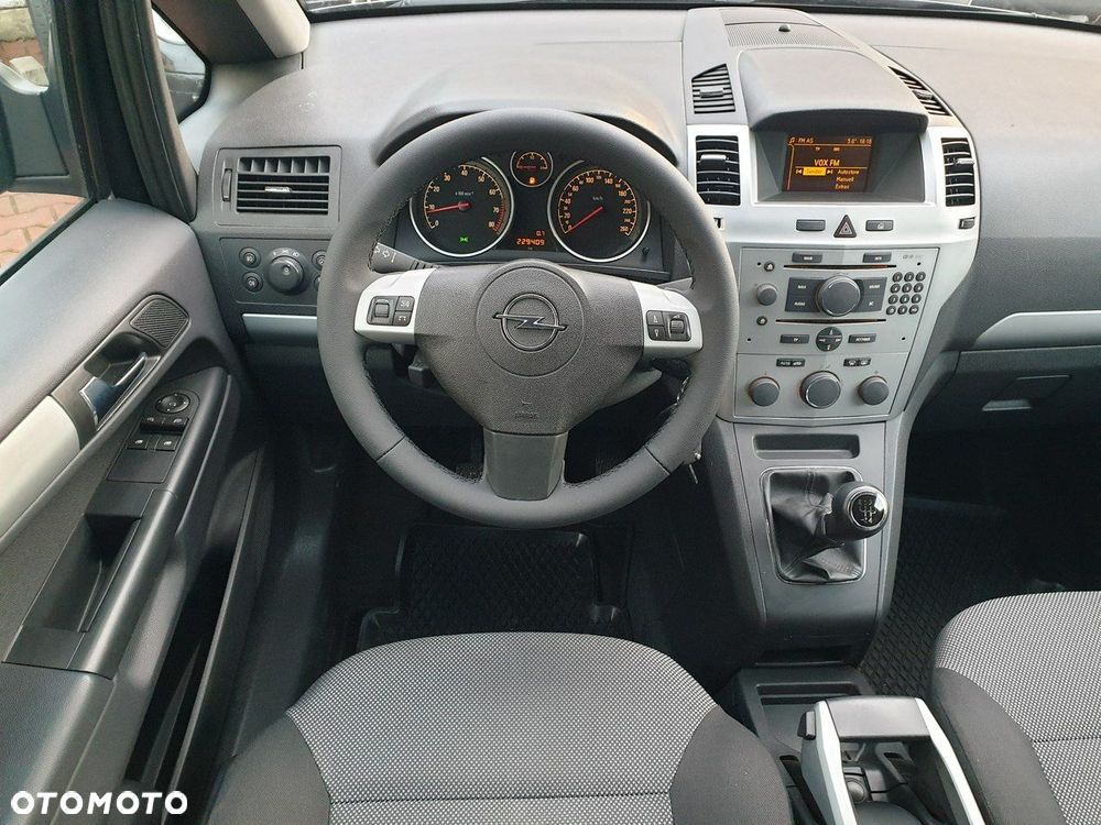 Opel Zafira 1.8 Active - 11