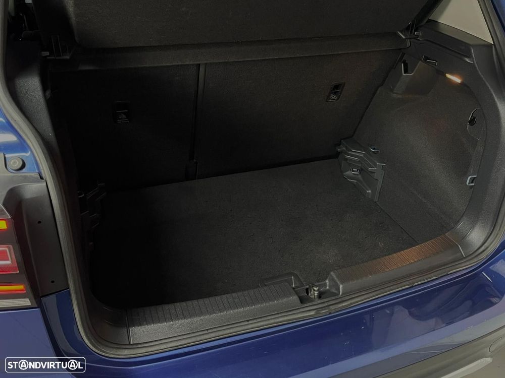 VW T-Cross 1.0 TSI Life - 23