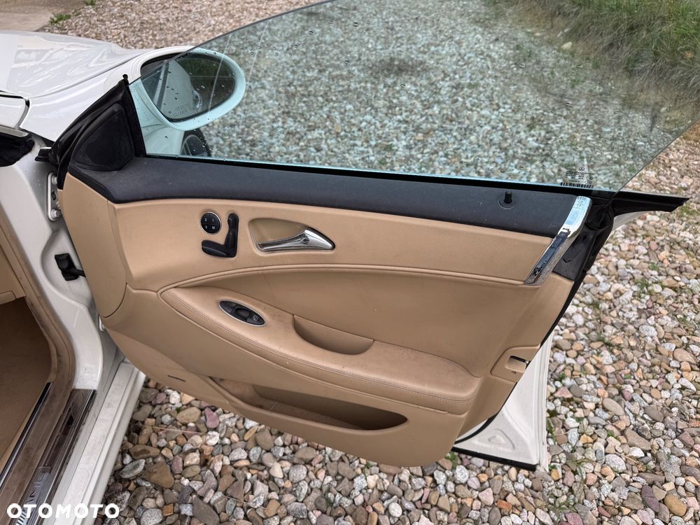 Mercedes-Benz CLS - 17